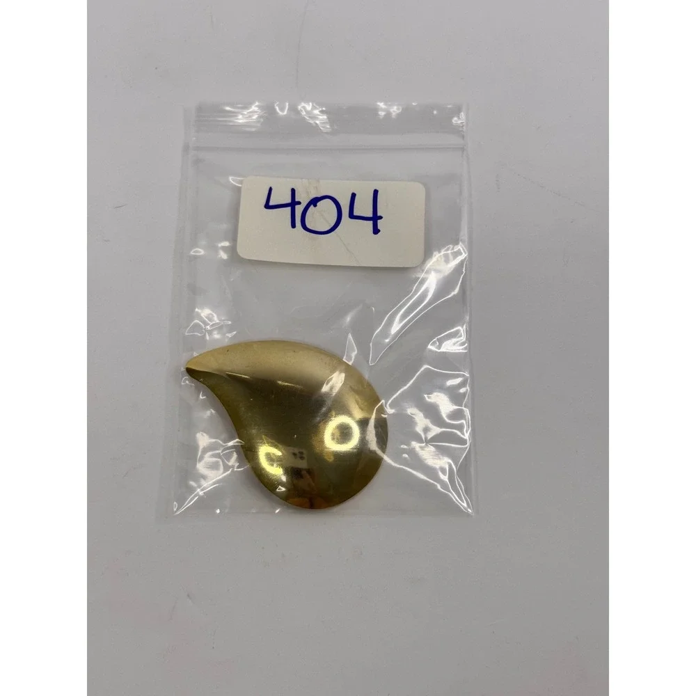 Vintage Gold Tone Minimalist Teardrop Paisley Brooch Pin High Polish‎ Finish
